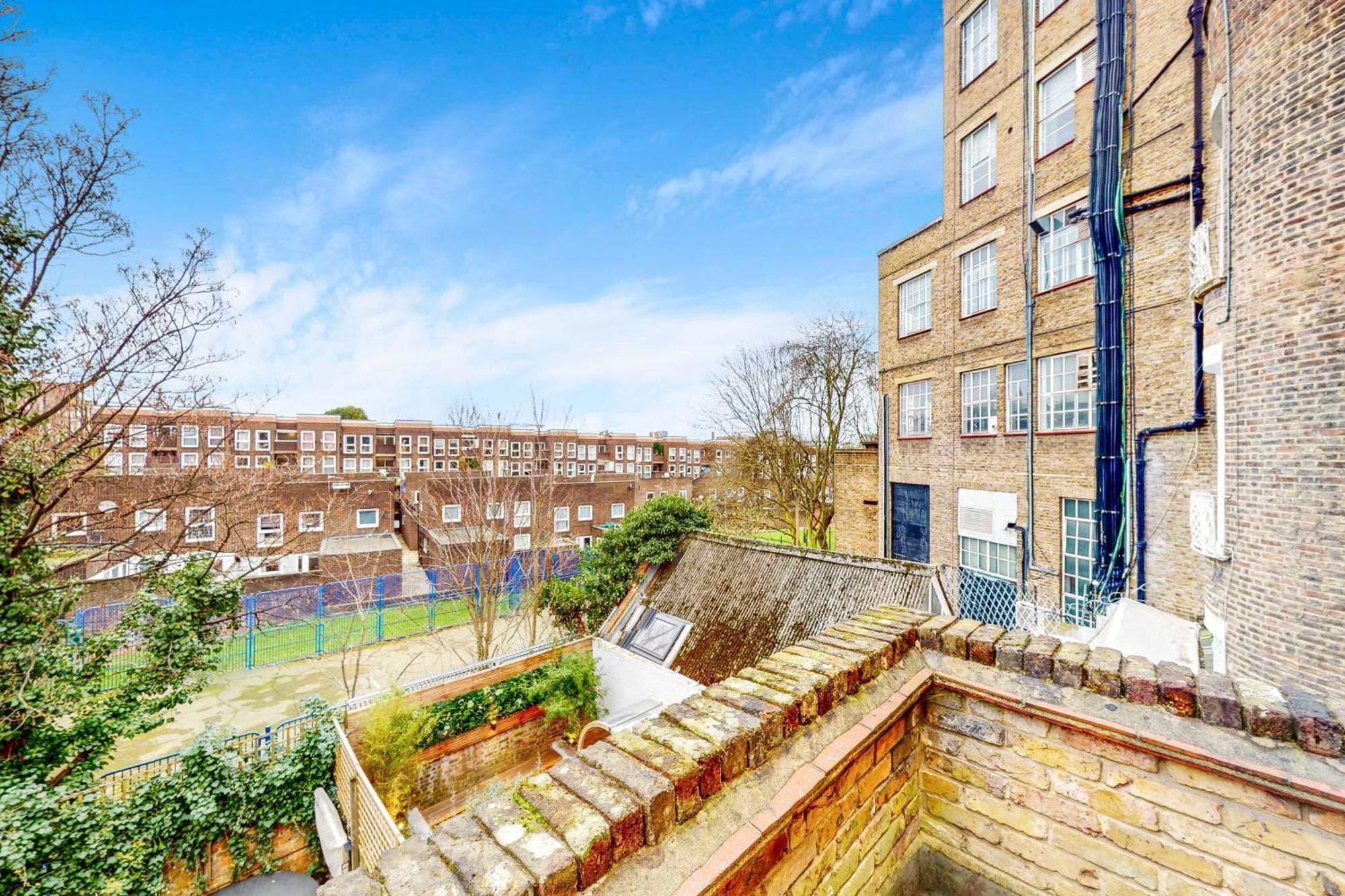Charming Victorian 1-bed Flat-3 Mins To Bus Stop